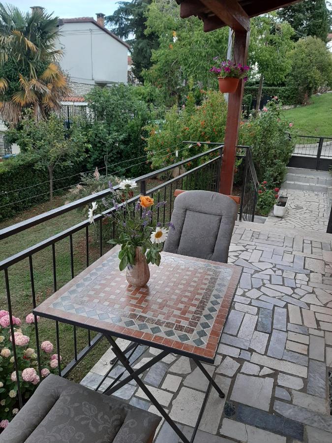 Clara 2 Apartment Porec Exterior photo